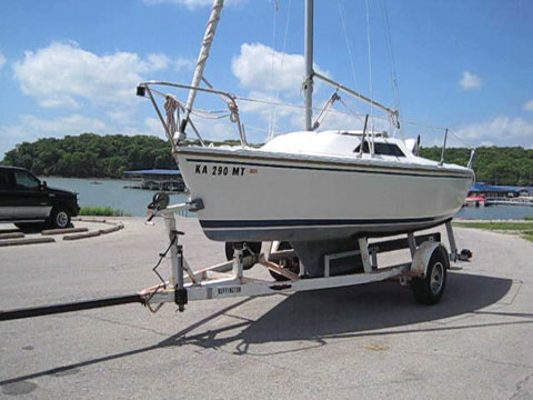 Catalina Capri 18, 1986 sailboat