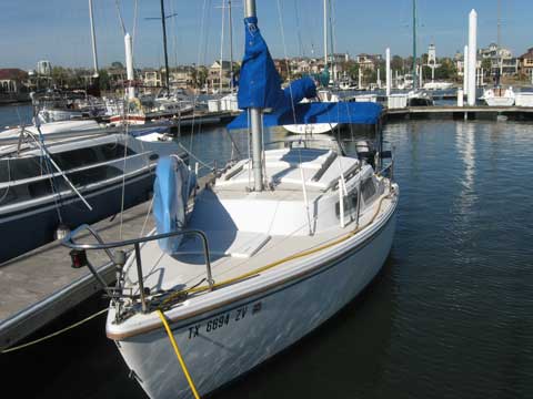 Catalina 22, 1984 sailboat