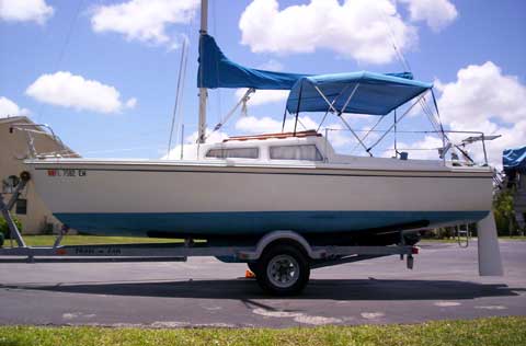 Catalina 22, 1984 sailboat