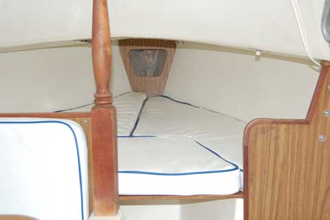 Catalina 22, 1974 sailboat