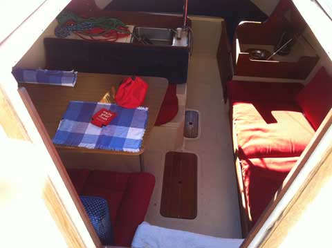 Catalina 22, 1987 sailboat