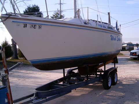 Catalina 25, Swing keel, 1985 sailboat