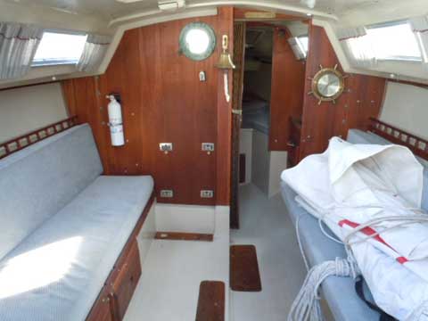 Catalina 25, 1980 sailboat