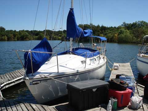 Catalina 25, 1980 sailboat