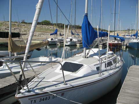Catalina 25, 1988 sailboat