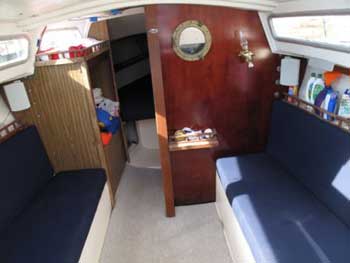 Catalina 27, 1975 sailboat