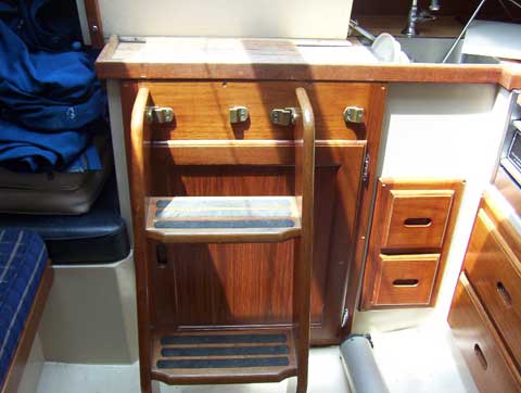 Catalina 27, 1984 sailboat