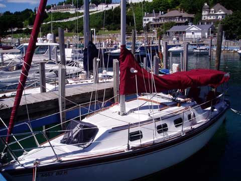 Classic Yacht 26, 1992 sailboat