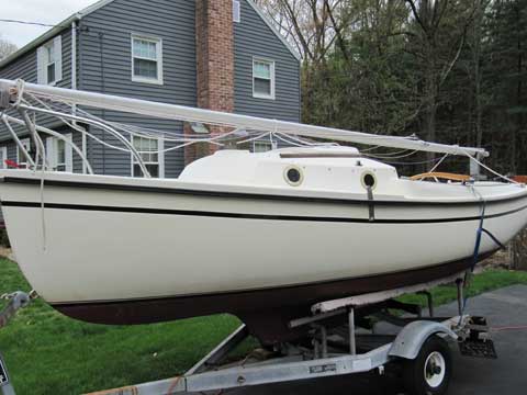 Com-Pac 16, 1980 sailboat