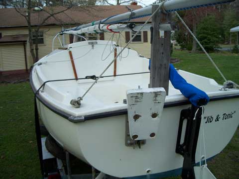 Compac 16, 1980 sailboat