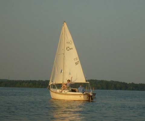 ComPac II, 19', 1985 sailboat