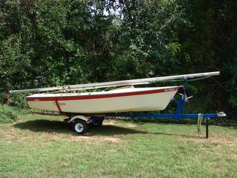 Hobie Holder 14, 1983 sailboat