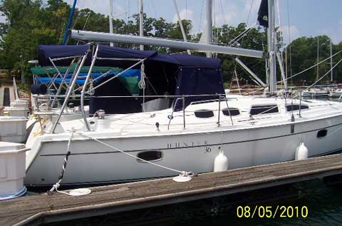 Hunter 36, 2009 sailboat