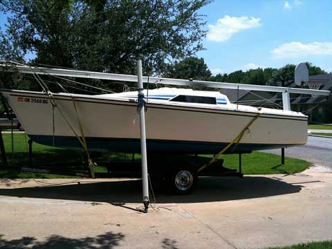 Hunter 23.5, 1989 sailboat