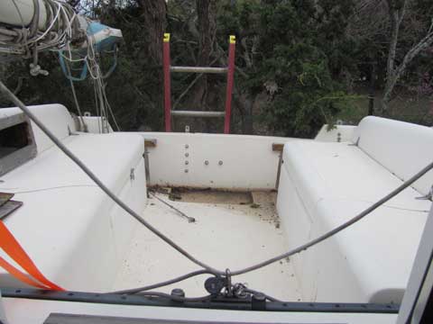 Hunter 25.5, 1984 sailboat