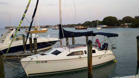 Hunter H260, 2004 sailboat