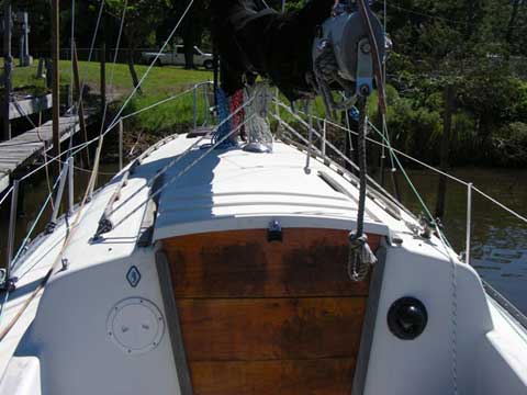Hunter 27, 1976 sailboat