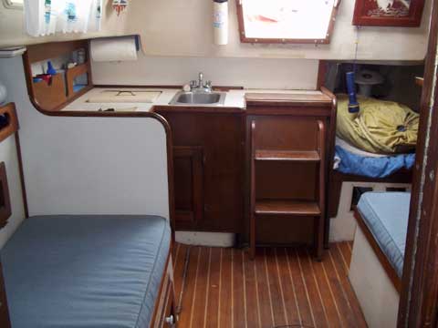 Hunter 30, 1978 sailboat