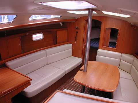 Hunter 36, 2007 sailboat