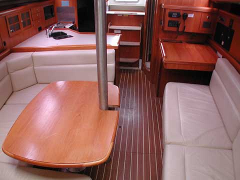 Hunter 36, 2007 sailboat