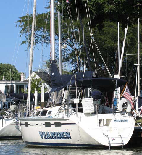 Hunter Legend 37.5, 1992 sailboat