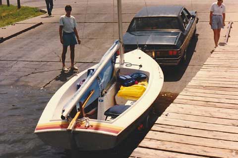 Johnson 16, 1988 sailboat
