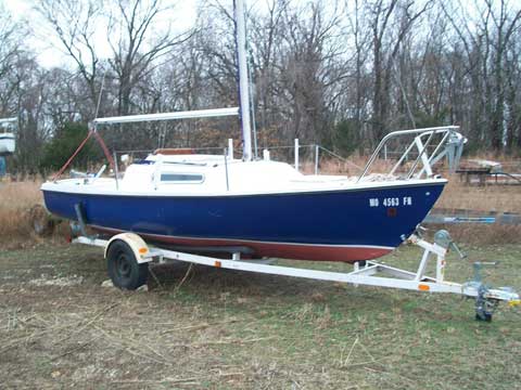 MacGregor 21, 1974, Stockton, Missouri sailboat