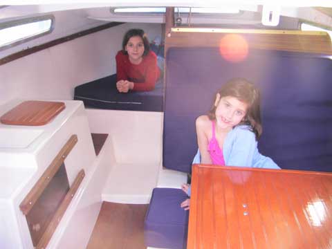 MacGregor 25 (swing keel, 1978 sailboat
