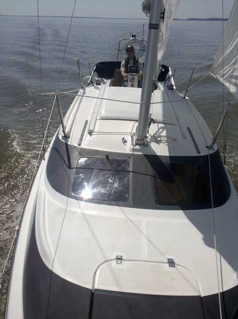 Macgregor 26M, 2005 sailboat
