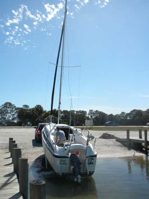 Macgregor 26M, 2005 sailboat