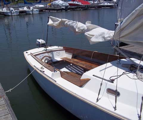 Pearson Ensign, 22', 1969 sailboat