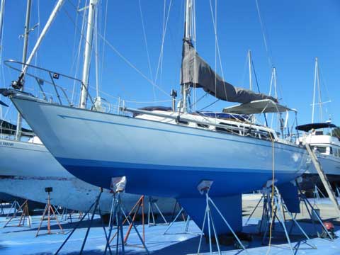 Ranger 33 sloop, 1972 sailboat