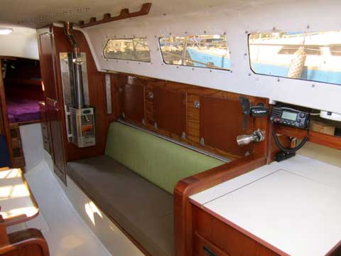 Ranger 33 sloop, 1972 sailboat