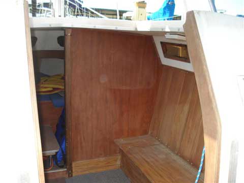 Rhodes 22, 1984 sailboat