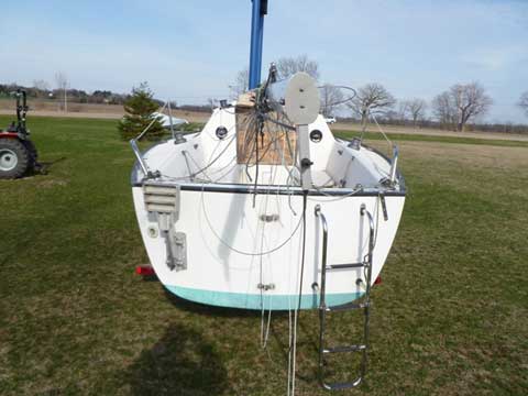 S2 6.9, 1984 sailboat