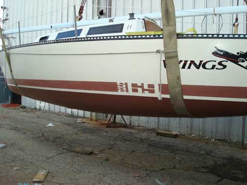 S2 6.9, 1984 sailboat
