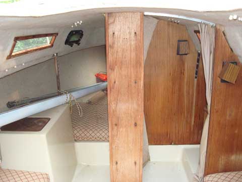 S2 6.9, 1984 sailboat