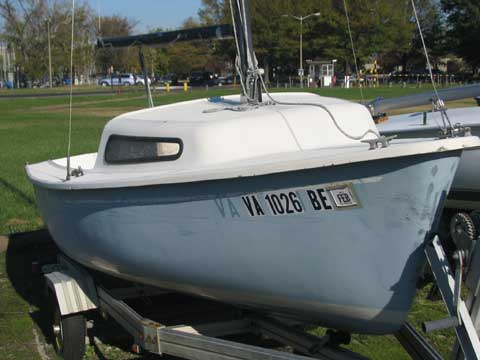 AMF Sunbird 16', 1982 sailboat