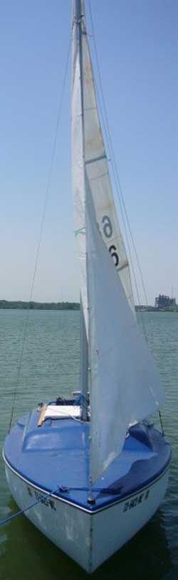 Venture 17, 1972 sailboat