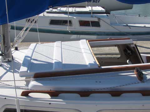Catalina 22, 1973 sailboat