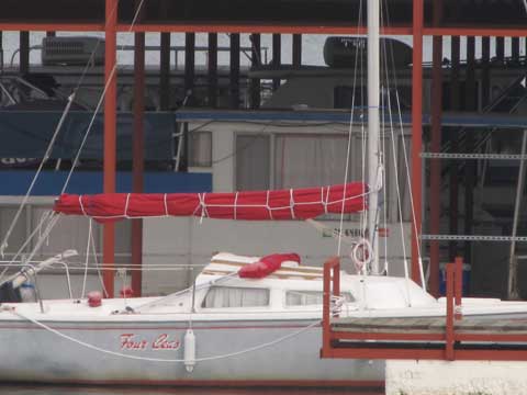 Catalina 22, 1983 sailboat