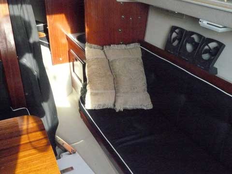 Catalina 25, 1986 sailboat