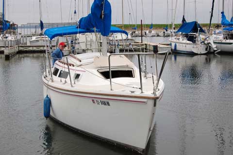 Catalina 25, 1986 sailboat