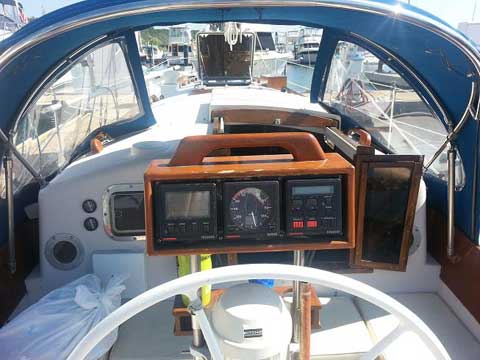 Alberg 37, 1968 sailboat