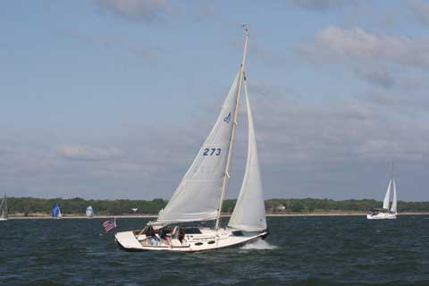 Alerion Express 28, 2004 sailboat