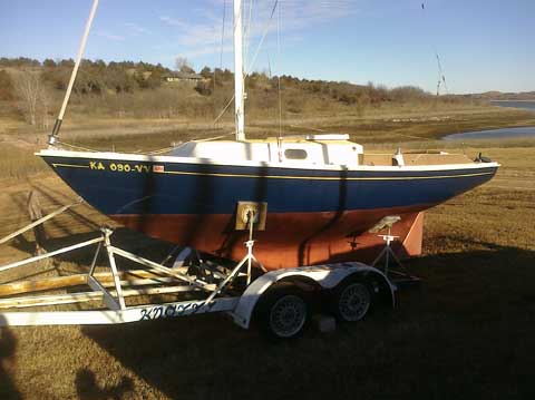 Bristol Corinthian 19ft, 1970s, Manhattan, Kansas sailboat
