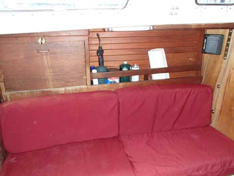 Cal 27 MK III, 1983 sailboat
