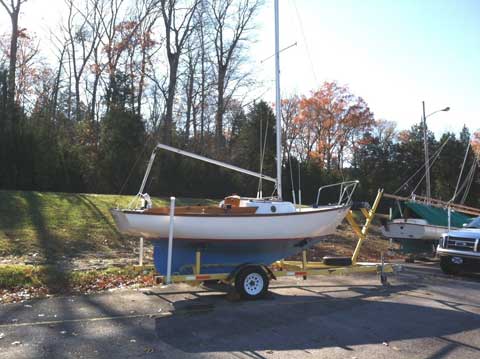 Cape Dory Typhoon, 1976 sailboat