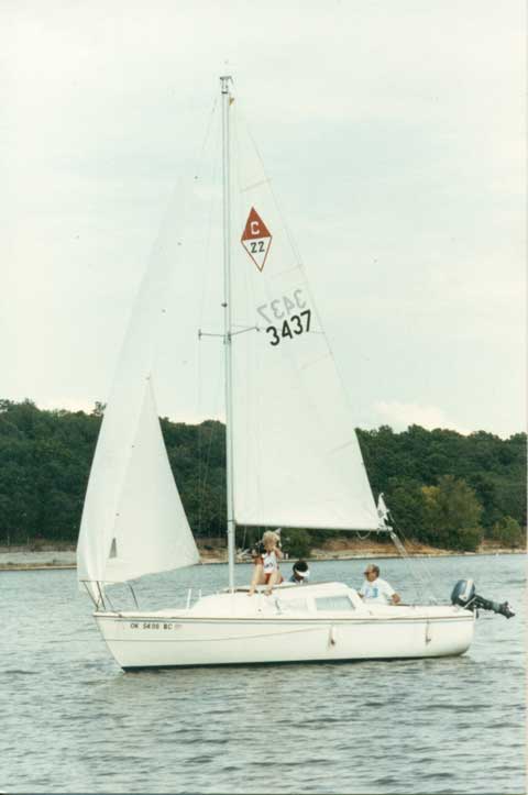 Catalina 22, 1975 sailboat