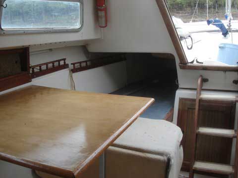 Catalina 27, 1974 sailboat